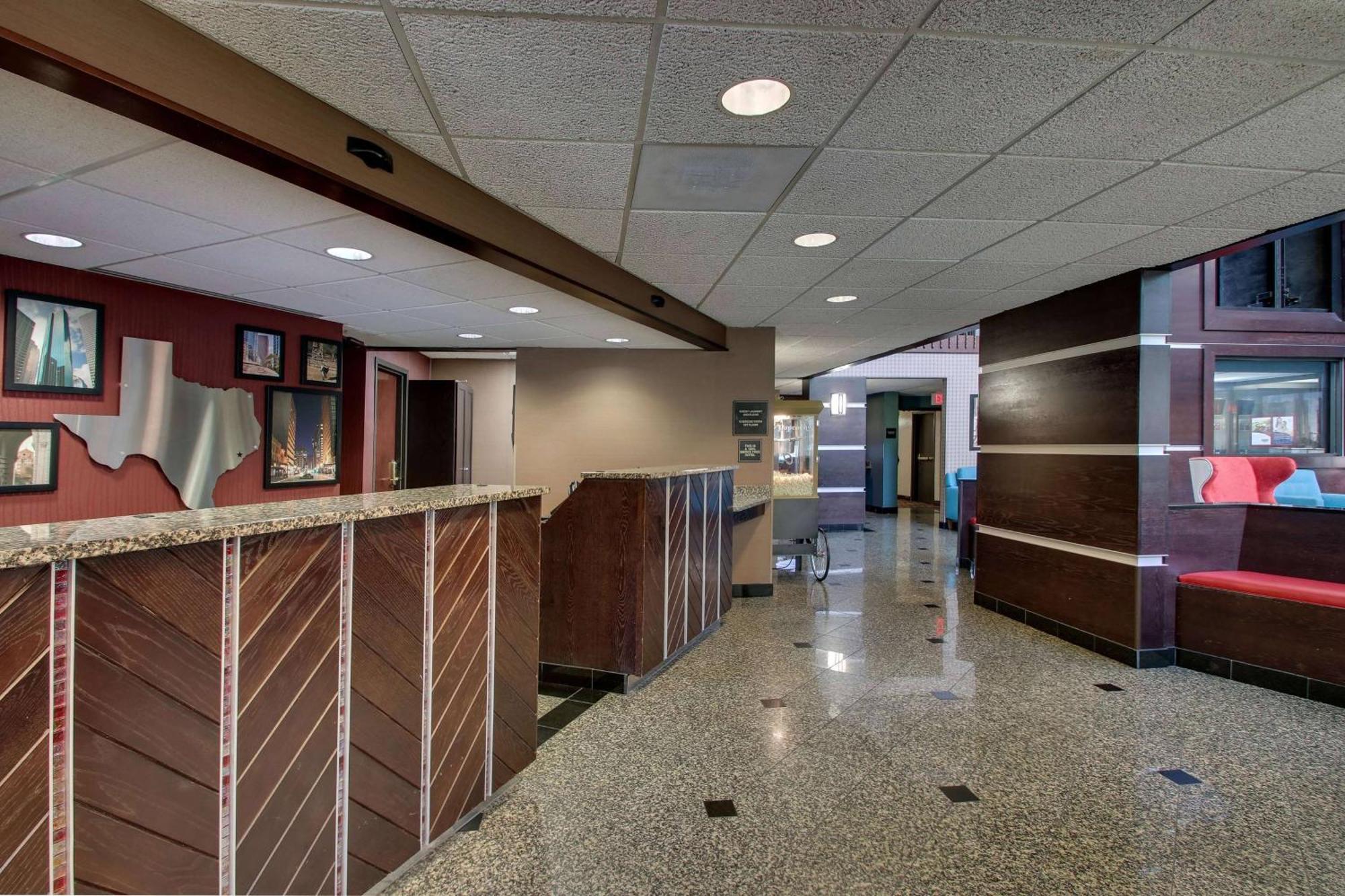 Heritage Inn & Suites The Woodlands, Trademark By Wyndham Esterno foto