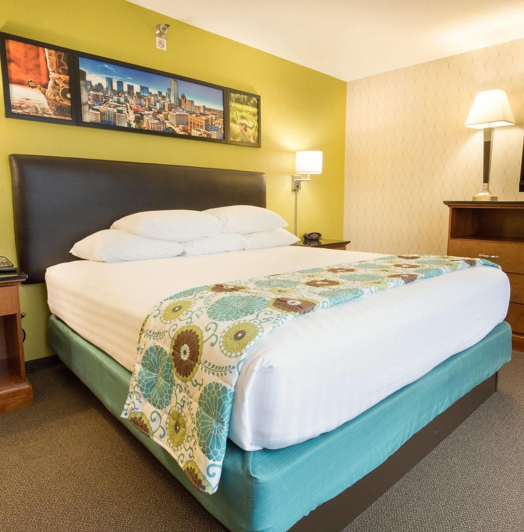 Heritage Inn & Suites The Woodlands, Trademark By Wyndham Esterno foto